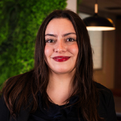 ROMINA<br>AVENDAÑO